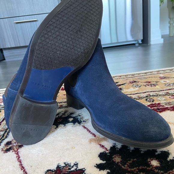 Ted Baker Blue Suede Leather Boots Size 9 - Picture 3 of 3